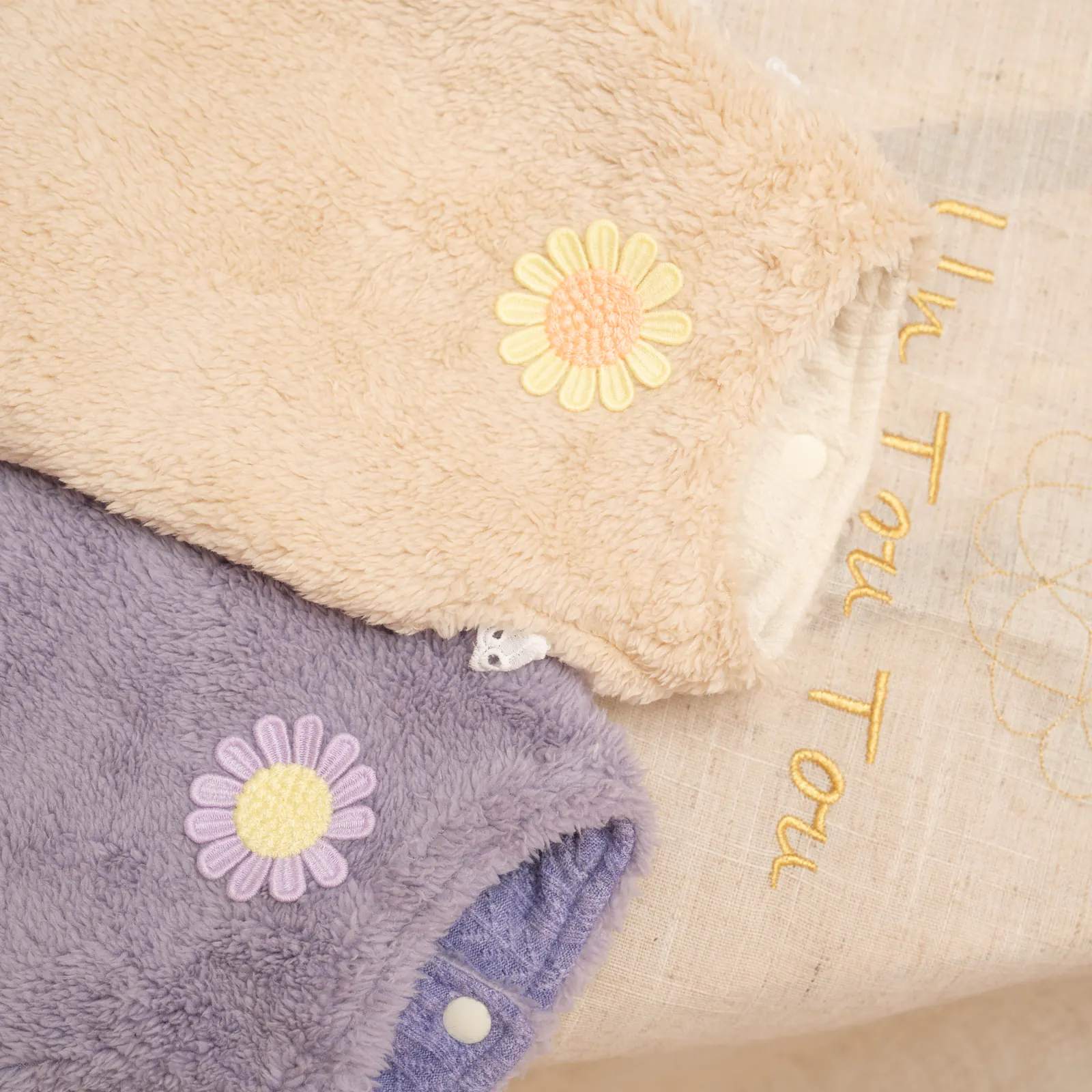 Knit Pet Apparel · 24341007 product view