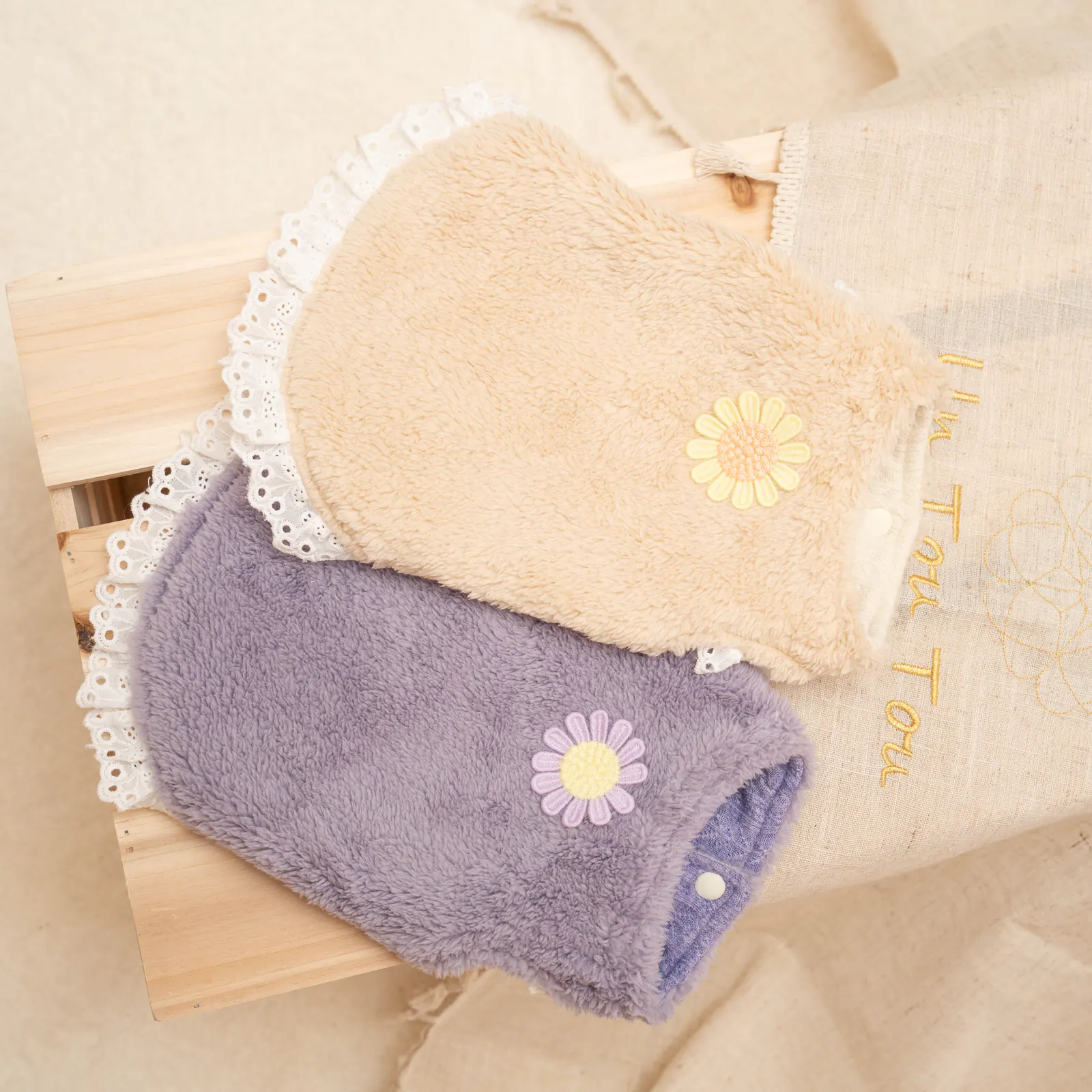 Knit Pet Apparel · 24341007 product view 3