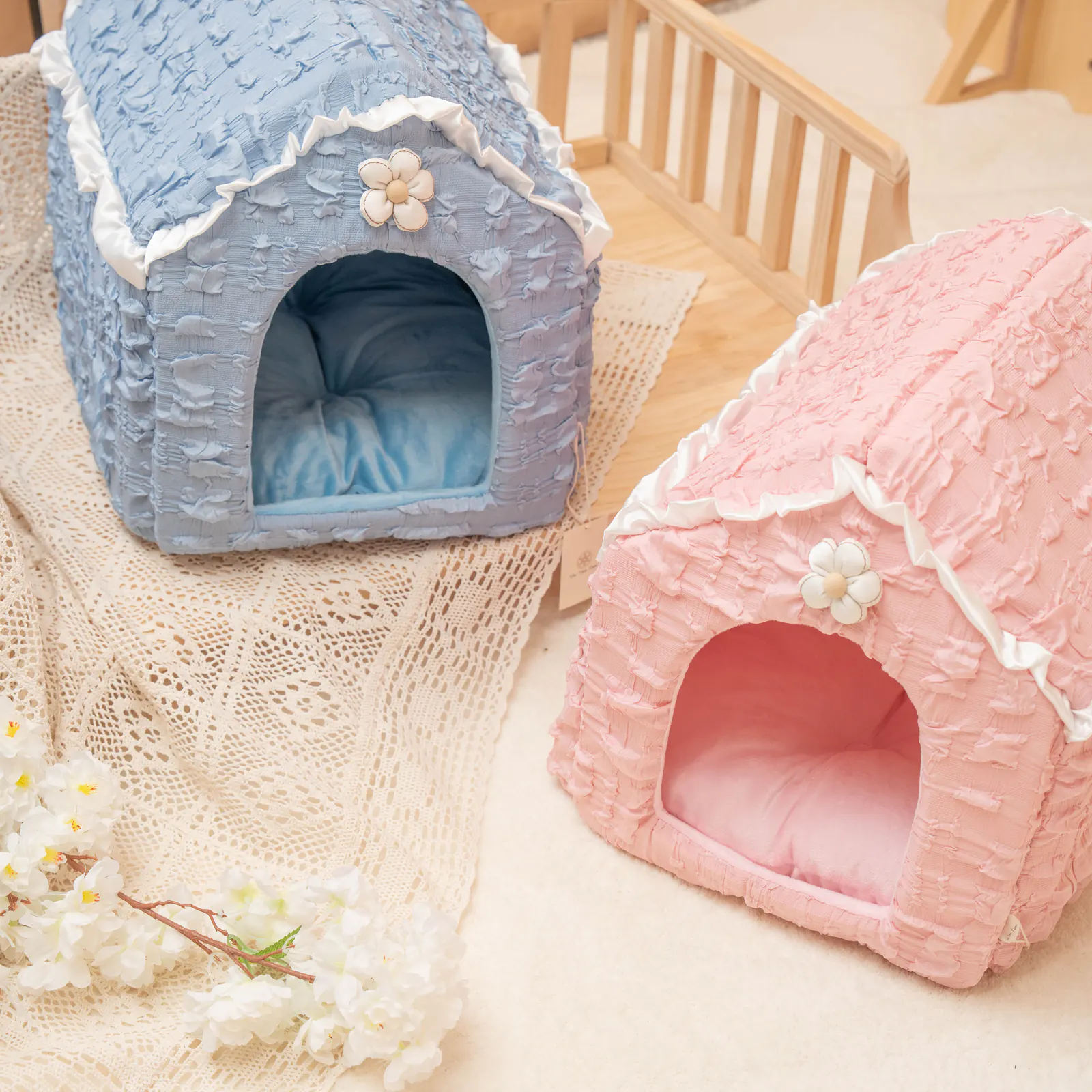 Daisy Pet Bed · 24342005 product view 3