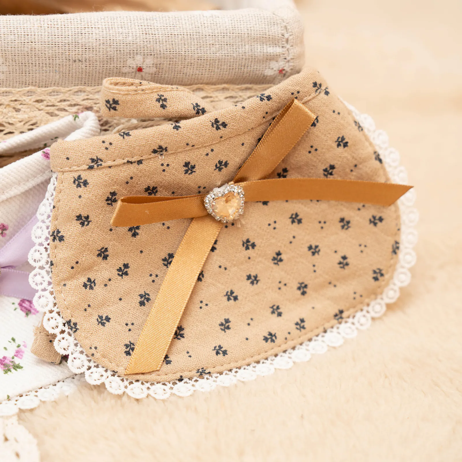 Ditsy Floral Bow Pet Accessory · 24343003 product view 5