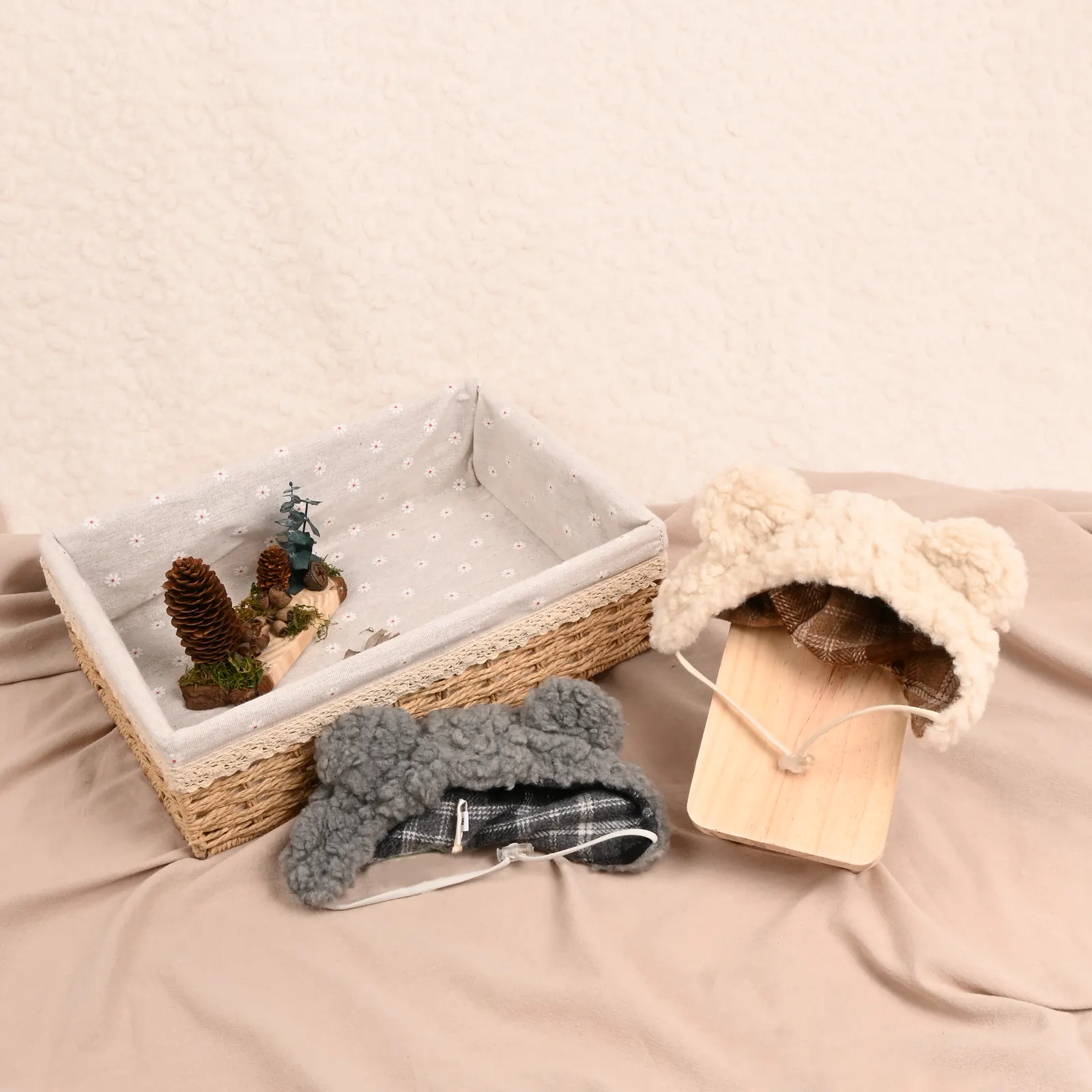 Plush Bear Pet Hat · UT252084 product view 2