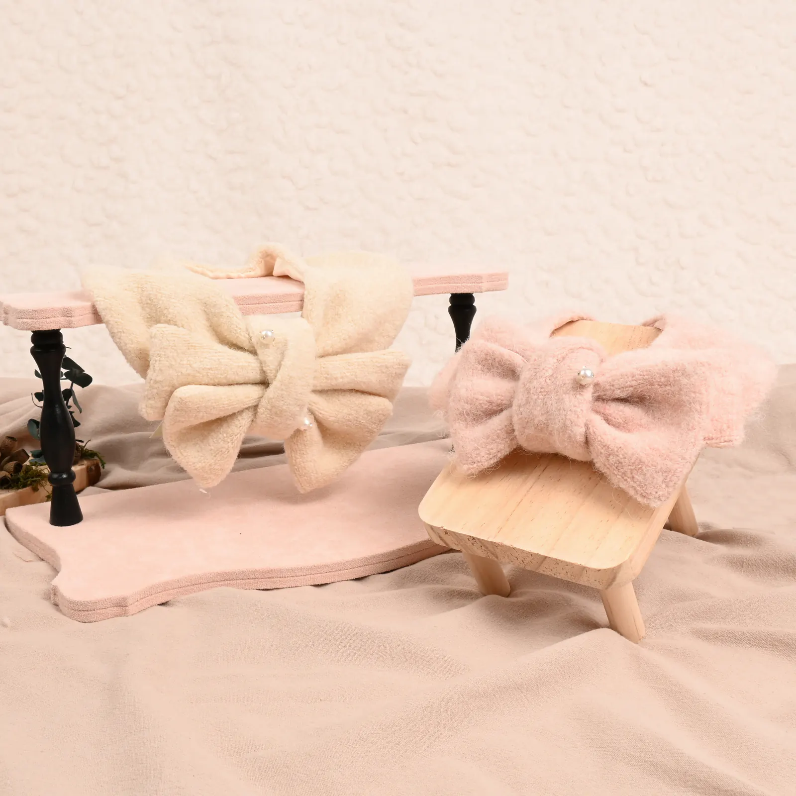 Bow Butterfly Pet Accessory · UT252101 product view