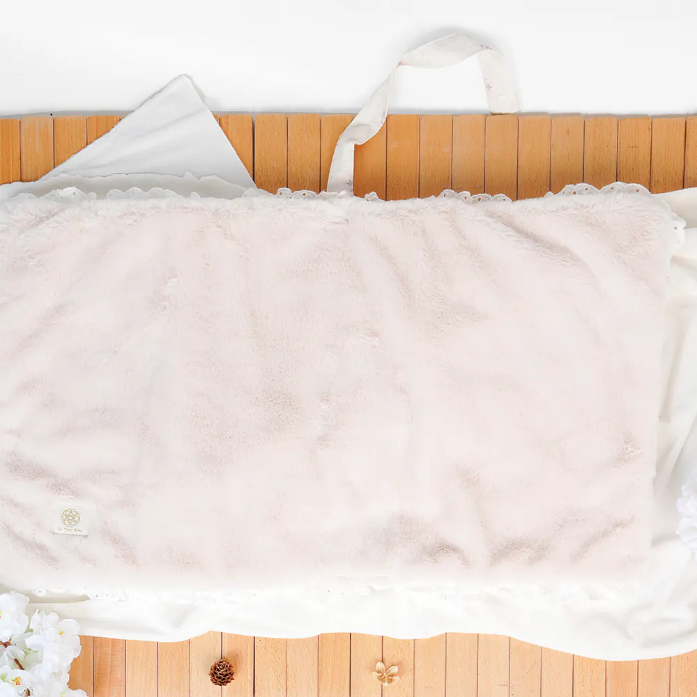 Ditsy Floral Plush Pet Bed · UT257088 product view